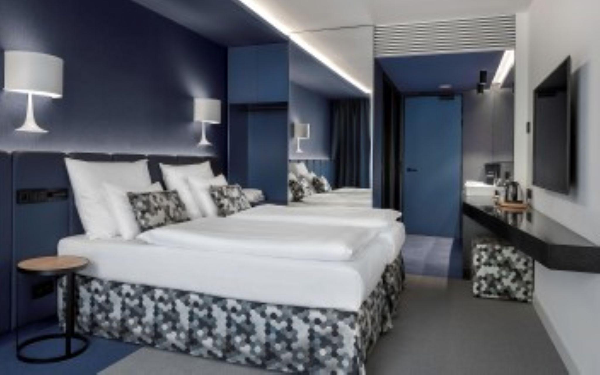 Hotel Urban Creme Praga Esterno foto A room at the hotel