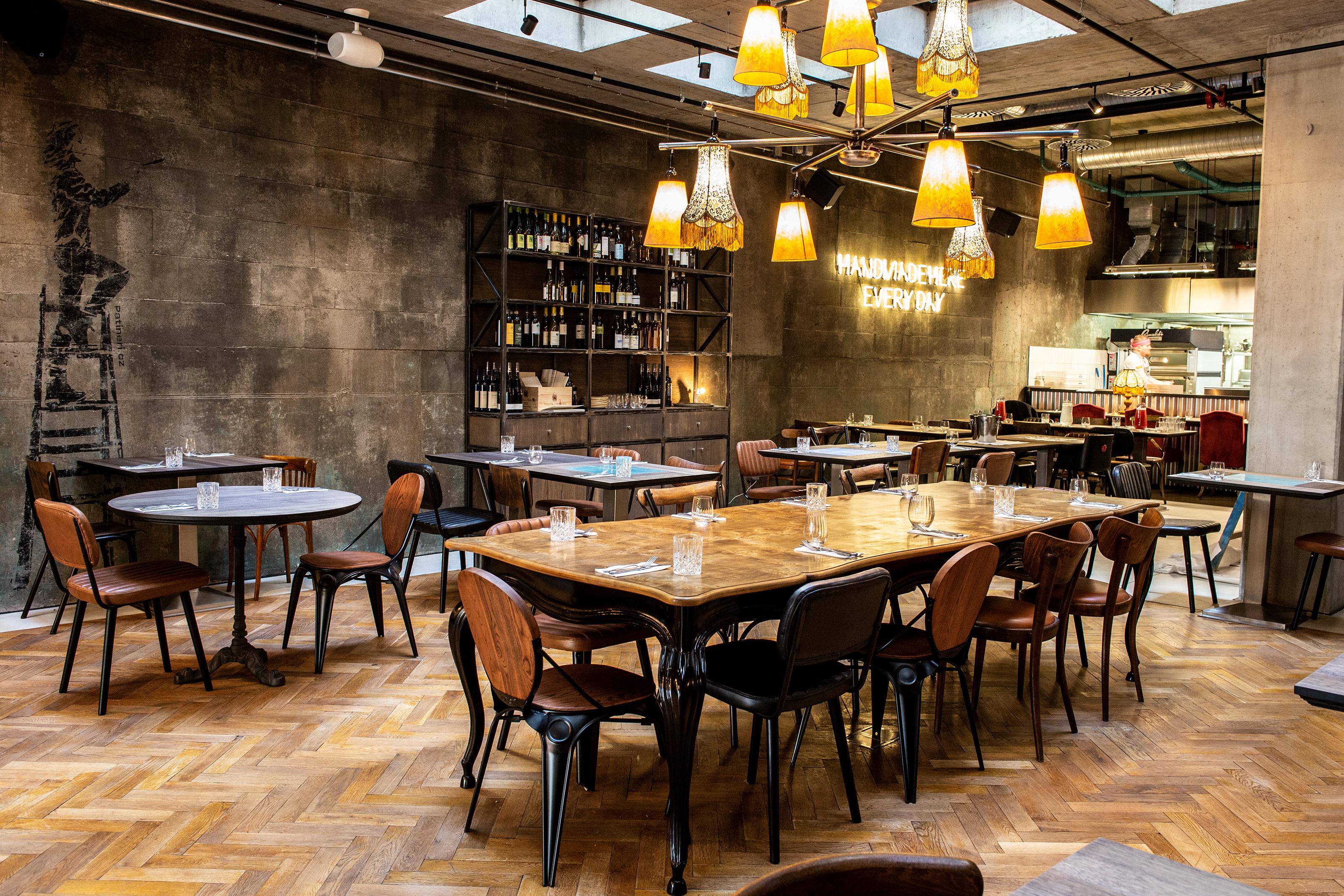 Hotel Urban Creme Praga Esterno foto Interior of the restaurant