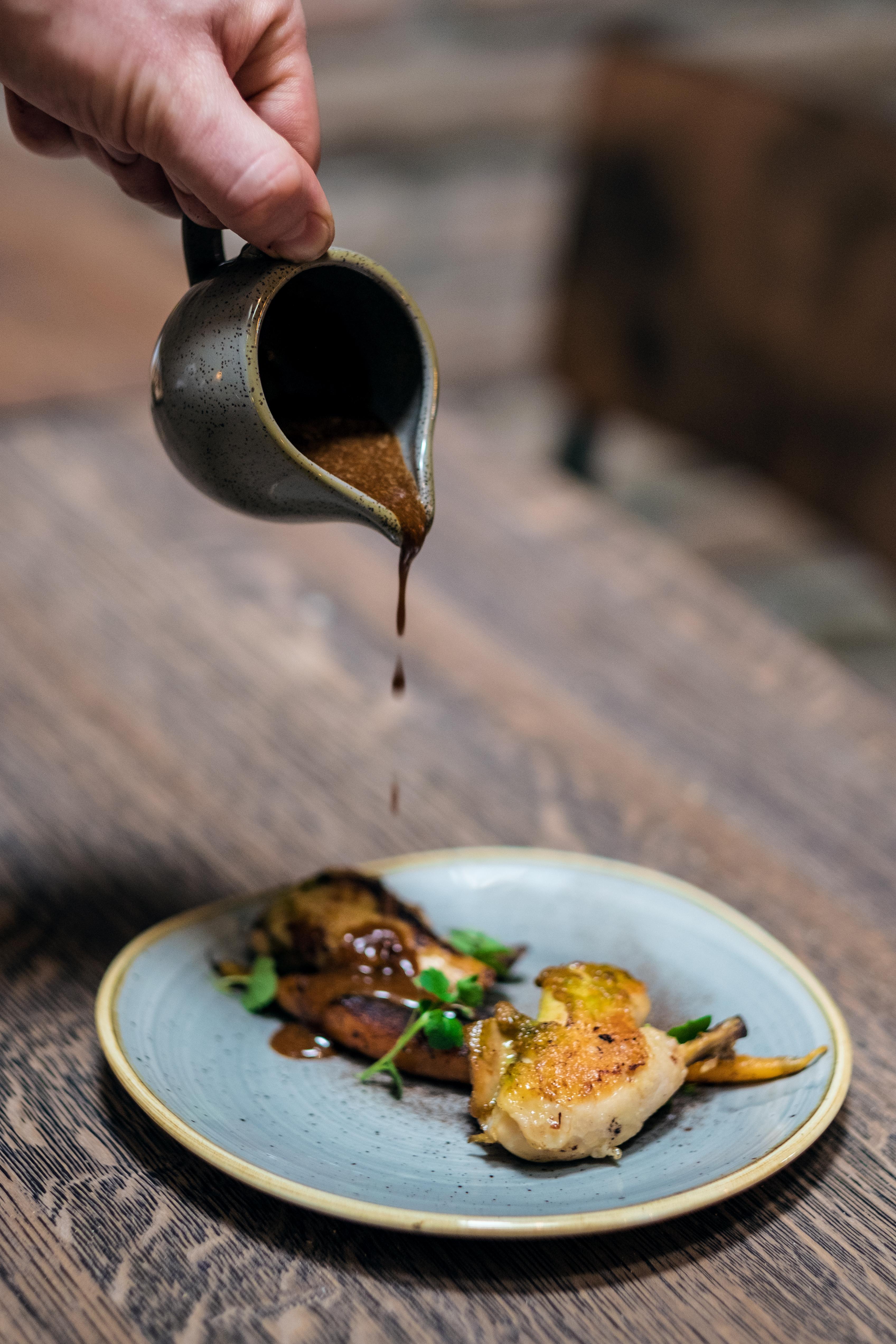 Hotel Urban Creme Praga Esterno foto Soy sauce being drizzled onto a dish